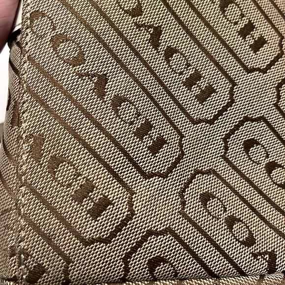 Coach purse - Tan, brown and cream satchel style coach F-1225 - Picture 12 of 16